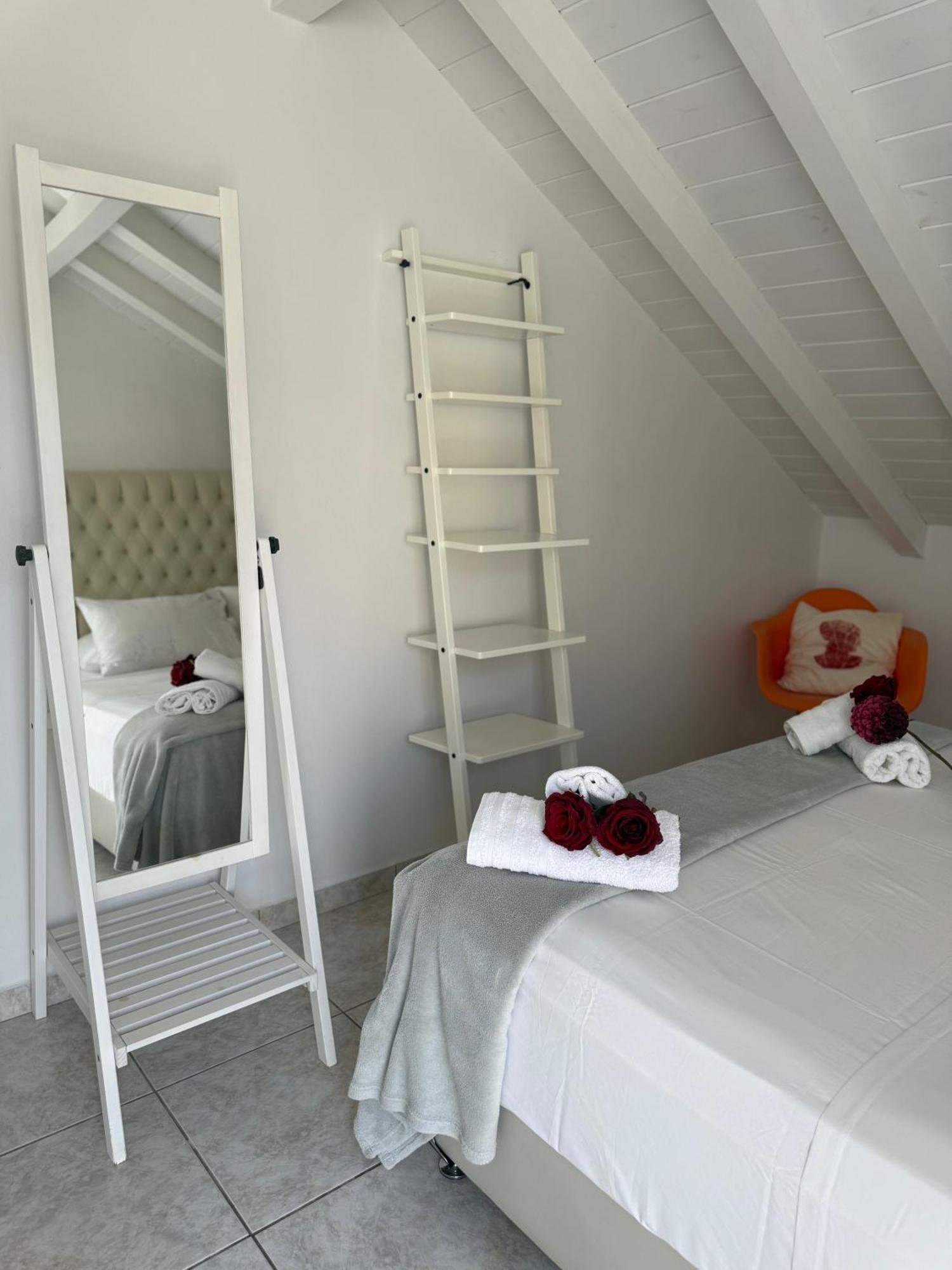 Angel Apartment Fiszkárdo Kültér fotó